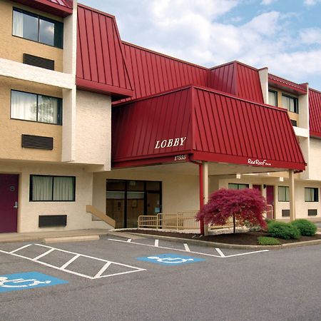 Red Roof Inn Cleveland Airport - Middleburg Heights Exterior foto